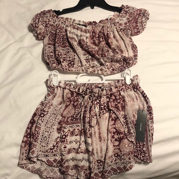 Lulus Set - Picture 1 of 8